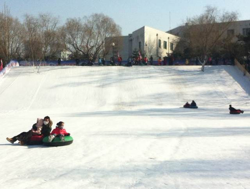 沈陽雪上嘉年華正式開幕，河北迪特加油助威